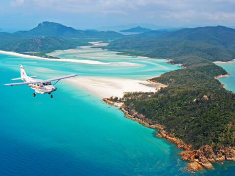 Quick Trips 11 GSL Whitsundays Reef & Island Scenic Flight