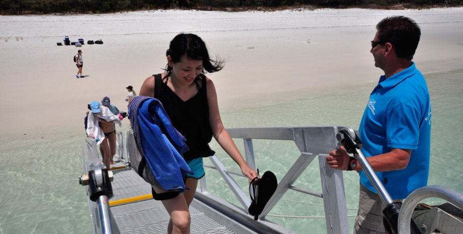 Cruise Whitsundays Whitehaven Beach Half Day Tour 16 Cruise Whitsundays Whitehaven Beach Half Day Tour - Image 16