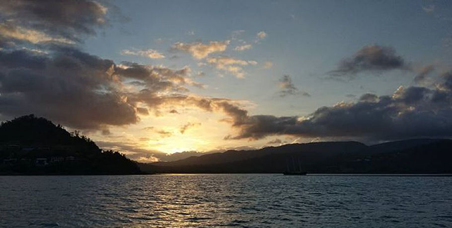 Sundowner Sunset Cruise 3 Sundowner Sunset Cruise - Image 3