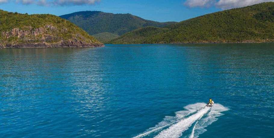 Whitsunday Jetski Tours - Ultimate Island Trek 4 Whitsunday Jetski Tours - Ultimate Island Trek - Image 4